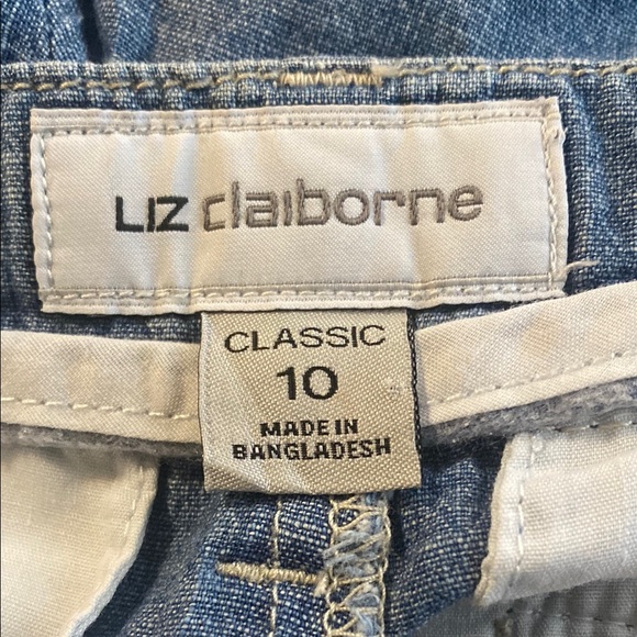 Liz Claiborne Blue Embroidered Women's Shorts - Picture 5 of 6